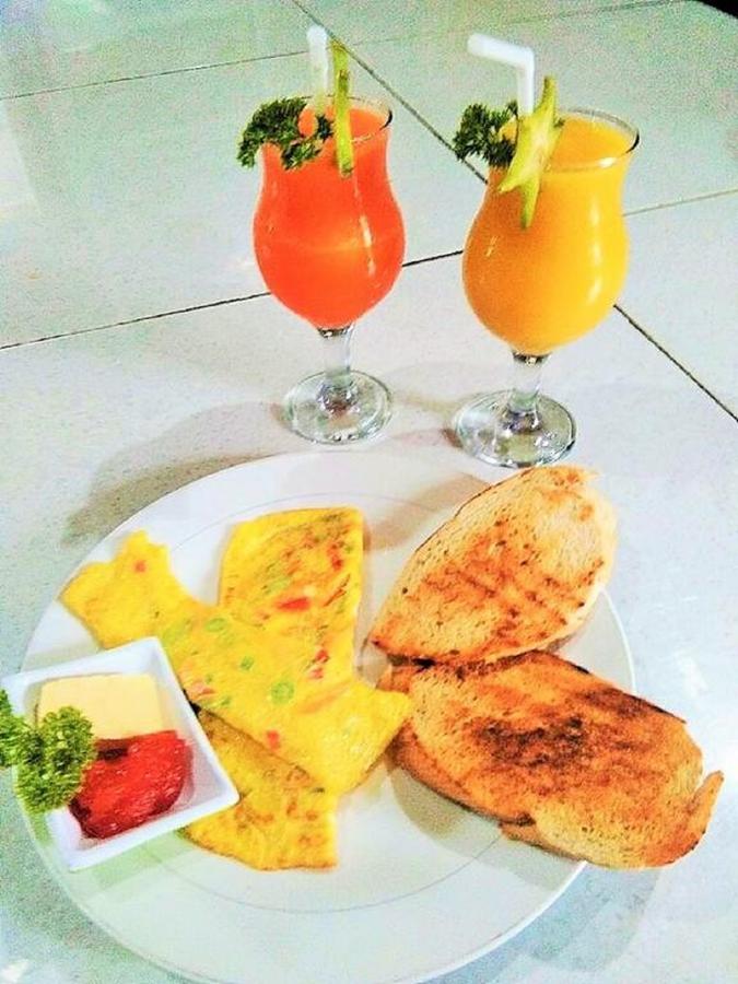 Aldi'S Bungalow Bed and Breakfast Kuta  Buitenkant foto